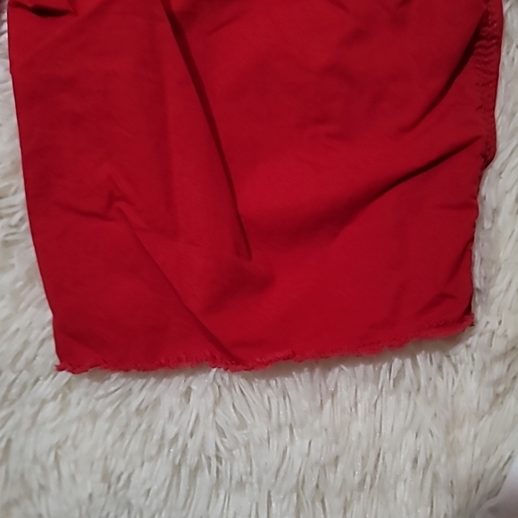 OshKosh B'gosh, Boy's Red Shorts, size 8 - Picture 5 of 7
